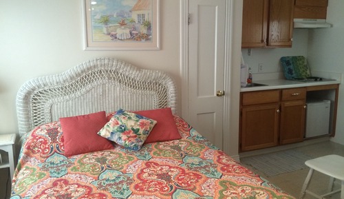 Room, 1 Queen Bed, Kitchenette, Ground Floor