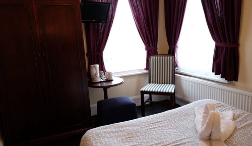 Double Room, Shared Bathroom