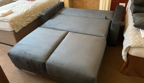 Suite, Shared Bathroom (with sofa bed)