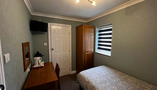 Single Room, Ensuite (Mini)