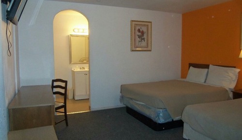 Standard Room, 1 King Bed