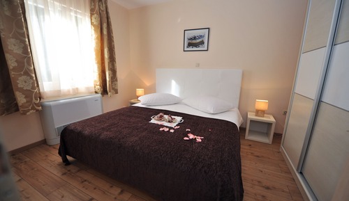 Premium Apartment, 2 Bedrooms, Sea View, Beachside