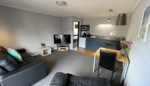 Deluxe Room, Non Smoking, Kitchenette (1 Bedroom with spa)