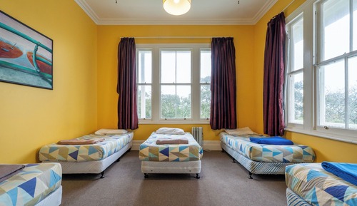 Bed in 5-Bed Shared Dormitory, Shared Bathroom