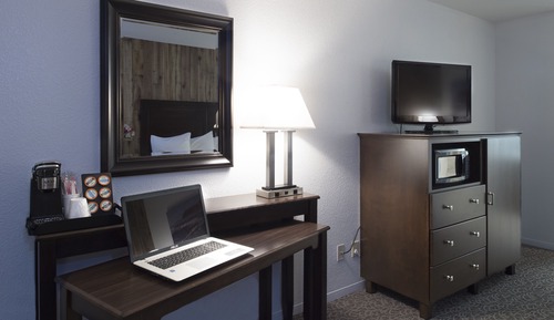 Deluxe Double Room, 2 Double Beds, Accessible