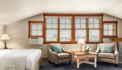 Standard Room, 1 Queen Bed, Accessible