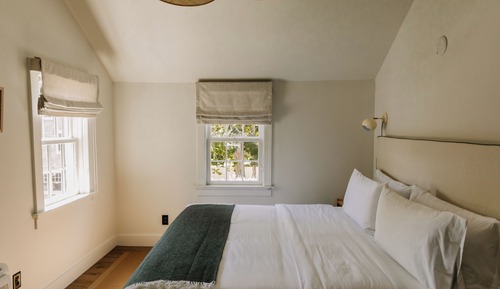 Maidstone King Suite