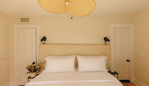 Lily Pond Lane Cottage