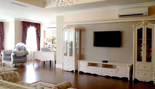 Presidential Suite, Bathtub