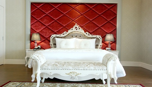 Luxury Suite Room with Bathtub