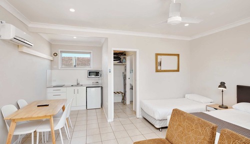 Family Room, Multiple Beds, Kitchenette