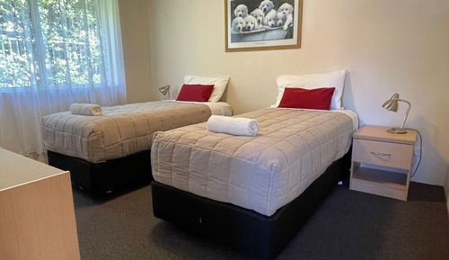 Standard Suite, 2 Bedrooms, Non Smoking, Kitchen