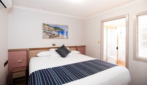 Standard Suite, Multiple Bedrooms, Kitchen (TUSCANY VILLA)