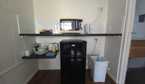 Standard Room, 1 King Bed, Non Smoking (King Room)