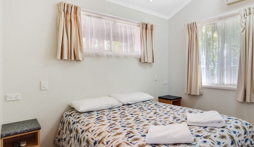 Deluxe Suite, 1 Bedroom, Non Smoking, Kitchen (Deluxe1 BRM rated 4 STAR)