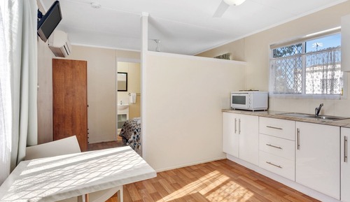 Standard Suite, 1 Bedroom, Non Smoking, Kitchenette (Double Cabin)