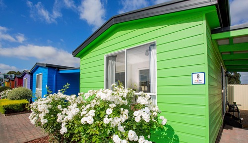 Standard Cabin (Sleeps 2)