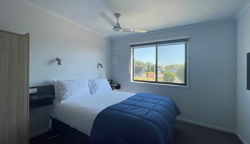 Classic Cabin Wheelchair Accessible