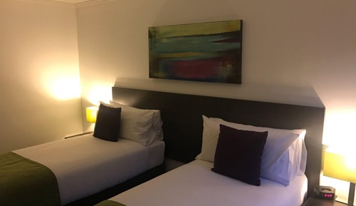 Executive Twin King Single