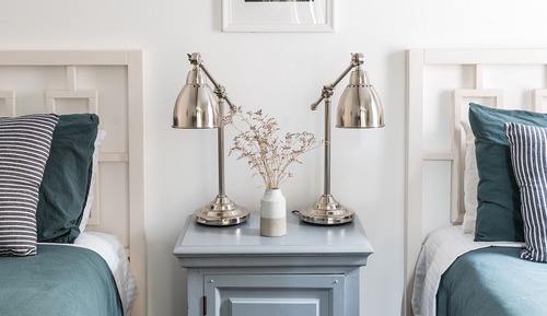 Family Cabin, 2 Bedrooms, Non Smoking, Shared Bathroom (scarborough)