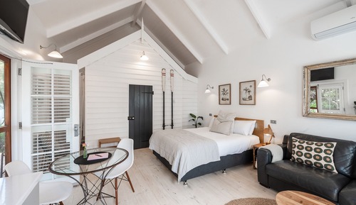 Standard Studio, 1 Bedroom, Non Smoking, Kitchenette (Brighton)