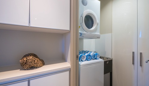 2 Bedroom & Heated Pool 