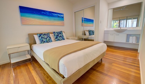 Standard Apartment, Non Smoking, Kitchenette (2 Bed 2 Bath 5 night Min)