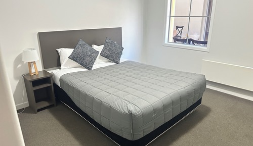 Studio (Queen (Ensuite))