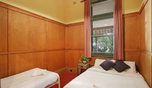 Standard Room, Non Smoking, Shared Bathroom (TWIN ROOM)