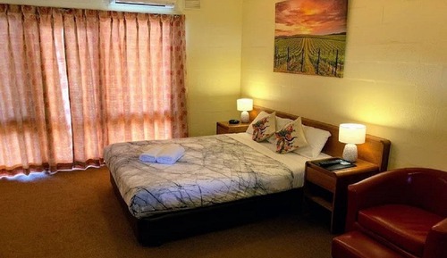 Comfort Room, Multiple Beds