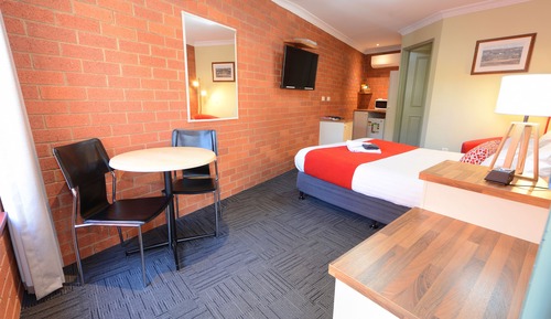 Executive Queen Room (Single Corporate)