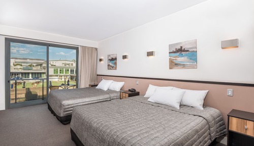 Deluxe Quadruple Room