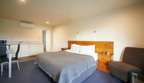 Executive King Studio Spa