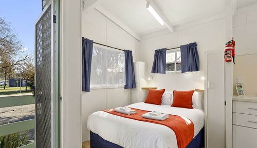 Budget Studio Cabin (4 Berth)