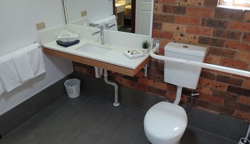 Standard Double Room, 1 Queen Bed, Mobility Accessible