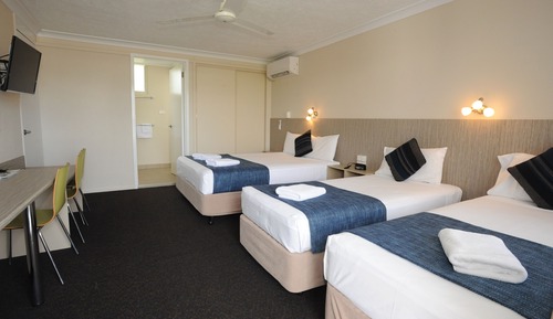 Family Room, Non Smoking (Standard Family Room)