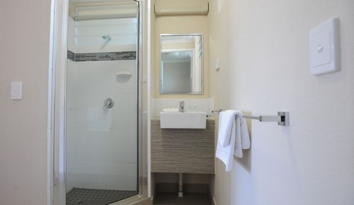 Premium Room, Non Smoking (Premium Queen Room)