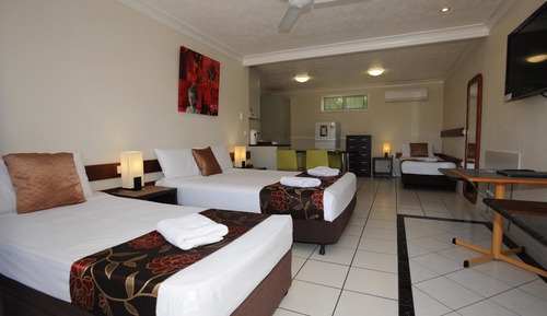 Family Room, Non Smoking, Kitchenette (Standard Self Cont Family)