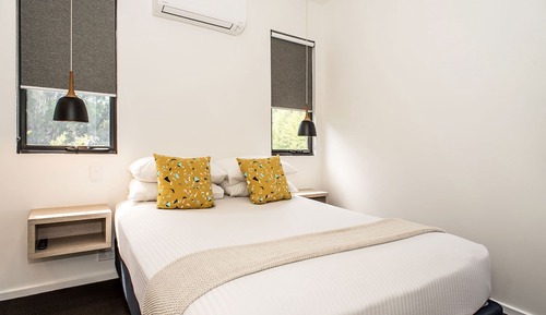 Upper Poolside Apartment, 2 Bedrooms