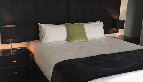 No. 11 - Three-Bedroom Apartment 