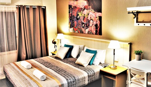 Premium Room