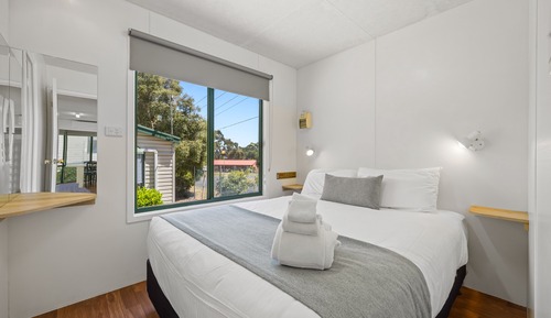 Two Bedroom Cottage (6 Berth)