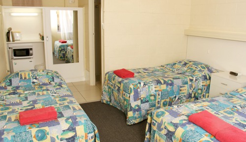 Family Studio, Non Smoking