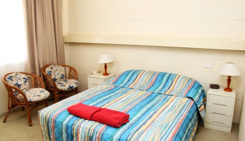 Standard Studio, Non Smoking