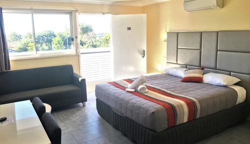 Superior Room, 1 King Bed