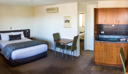 Executive Studio (Spa)