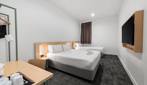 Queen Plus One with Ensuite