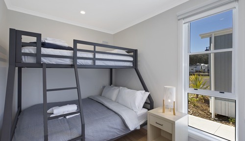 3 Bedroom Beachfront Cabin