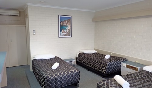 Triple Room - Single beds