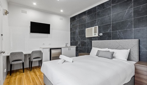 2 Bedroom Family Suite